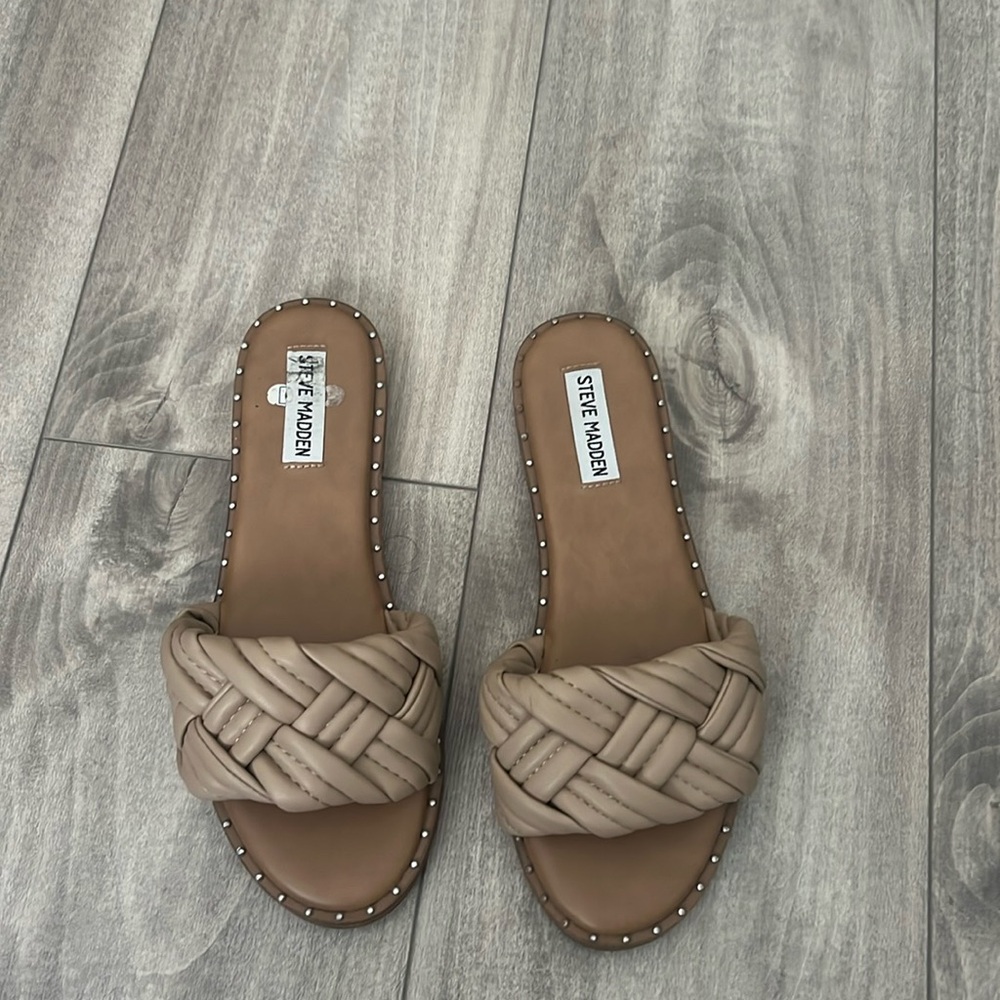 Steve Madden sandals